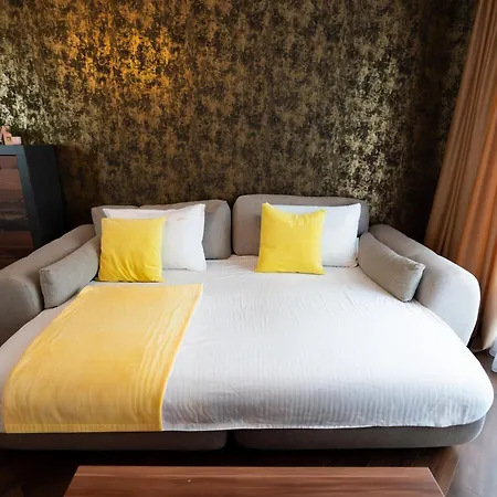 公寓 Soni Luxury 83 Plaza With Private Parking & Self Check-in *